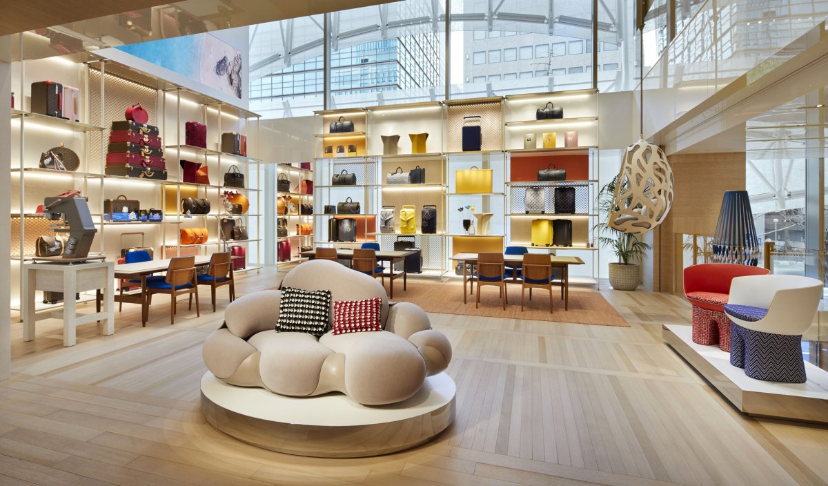 YINJISPACE - Peter Marino x Louis Vuitton Osaka
